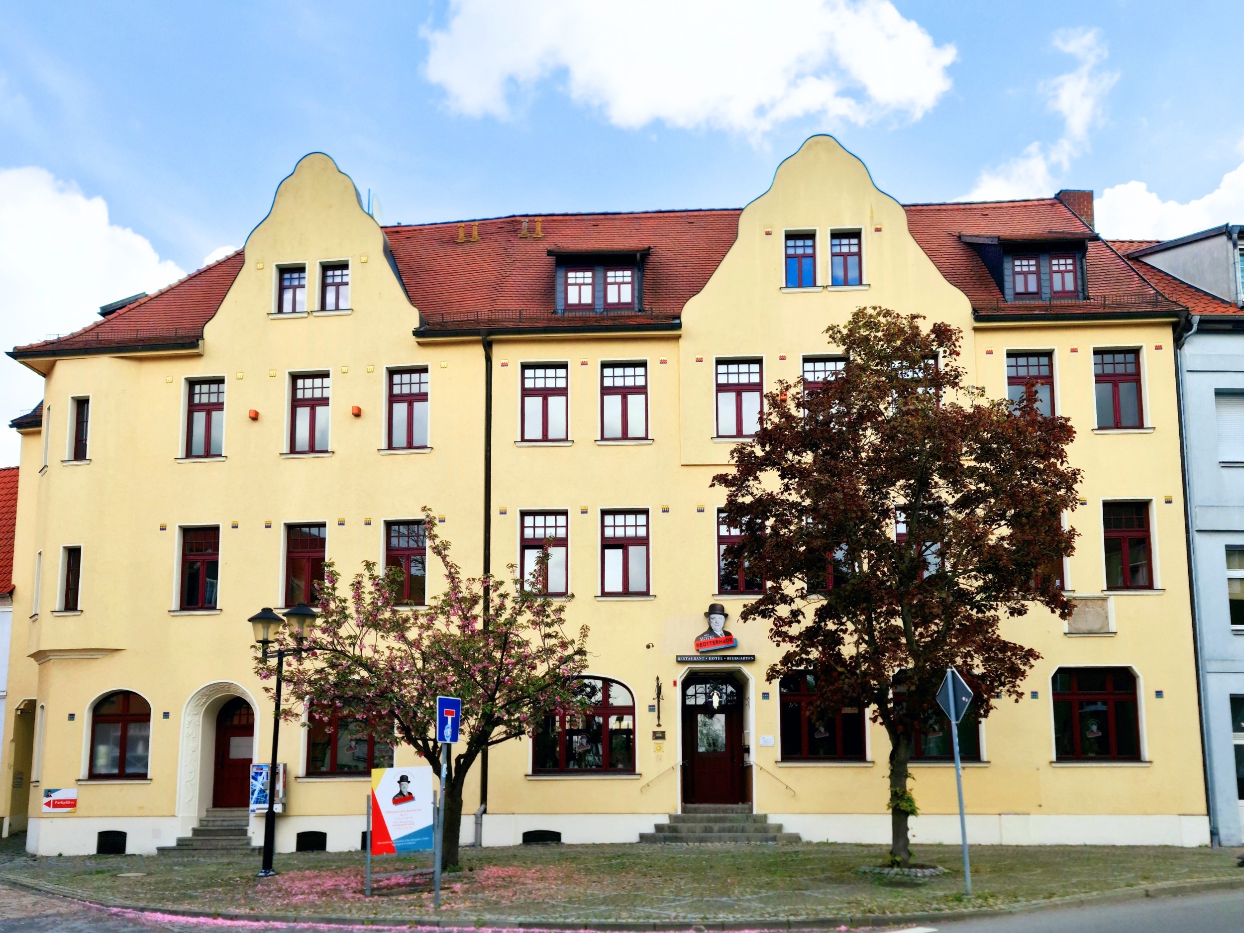Hotel Reutterhaus Gardelegen — Außenansicht in der Altstadt